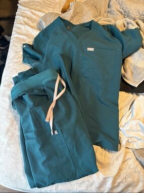 Caribbean Blue Scrub Set - Top & Pants